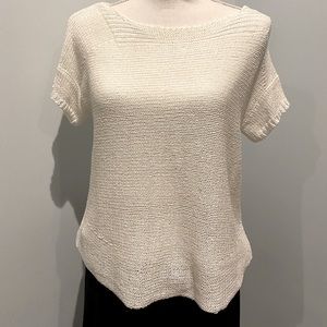 Cupio new white lightweight sweater